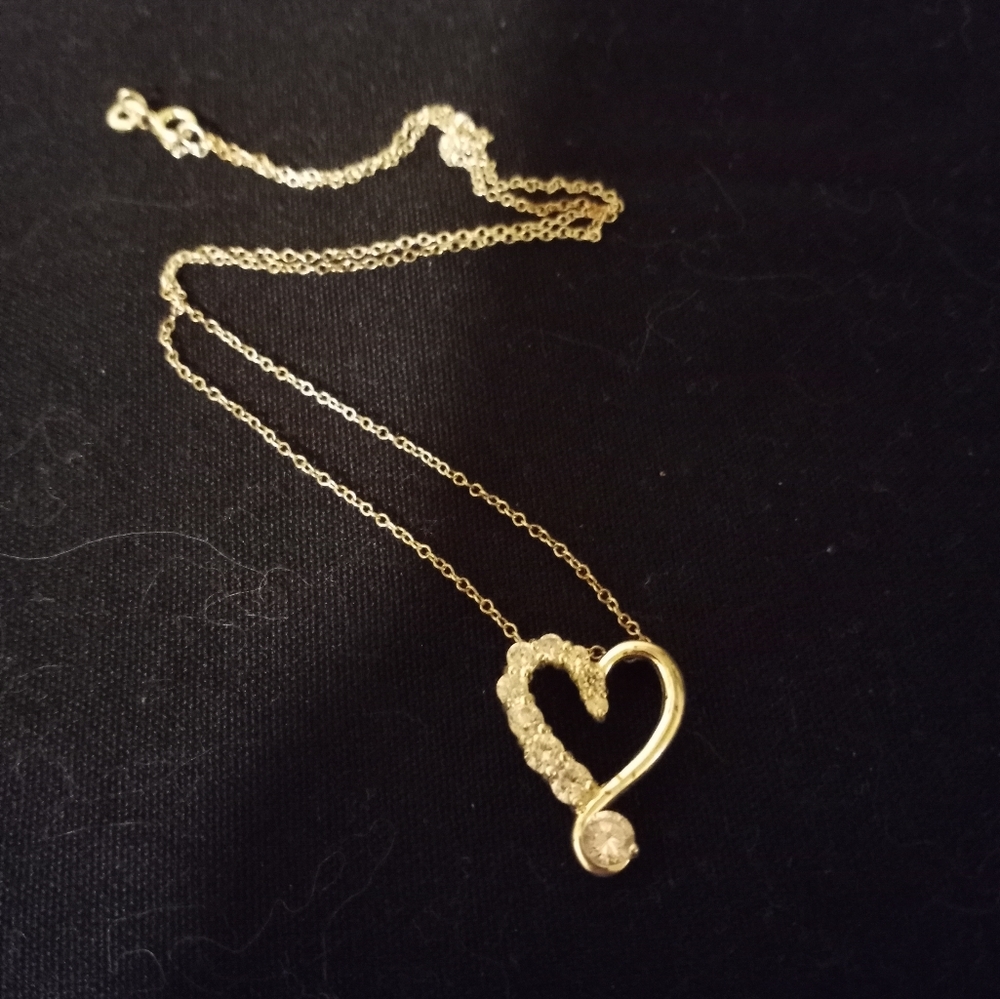 Stunning Sterling Silver Heart with cz